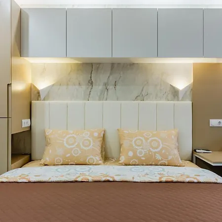 Luxury With Pool And Hammam * 基輔
